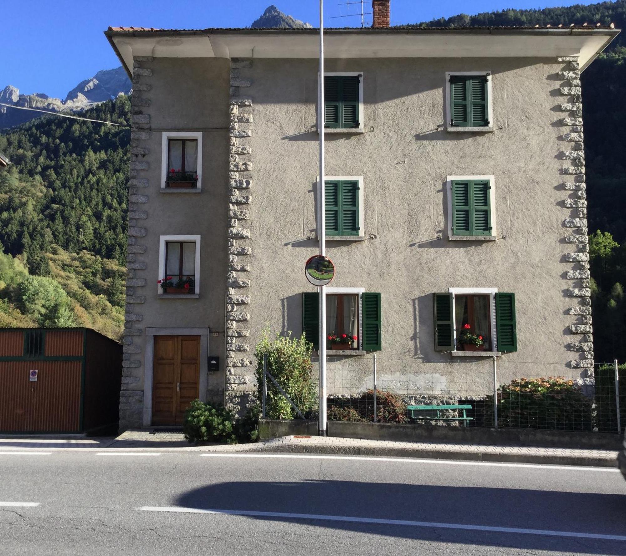Charlotte Casa Vacanze Villa di Chiavenna Exterior photo